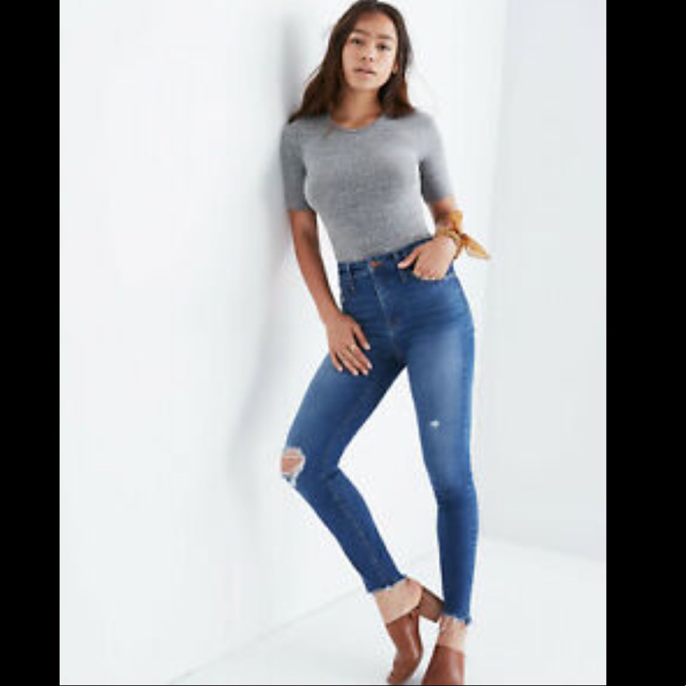 Madewell Curvey High rise skinny distressed Jeans